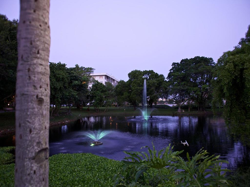 Club Wyndham Palm-Aire Hotel Pompano Beach Ngoại thất bức ảnh